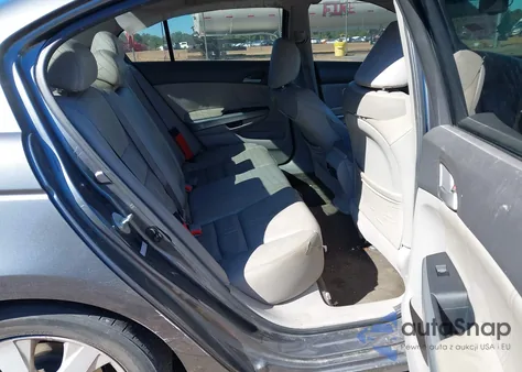 2010 Honda Accord 3.5 Ex-L из США, поврежденный, VIN 1HGCP3F86AA023657